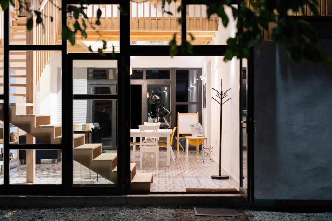 ASTER panzió Acomodação com café da manhã Cîmpu Cetăţii Exterior foto